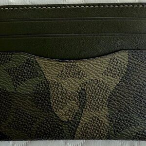 Coach Slim Id Card Case In Signature Camo Print